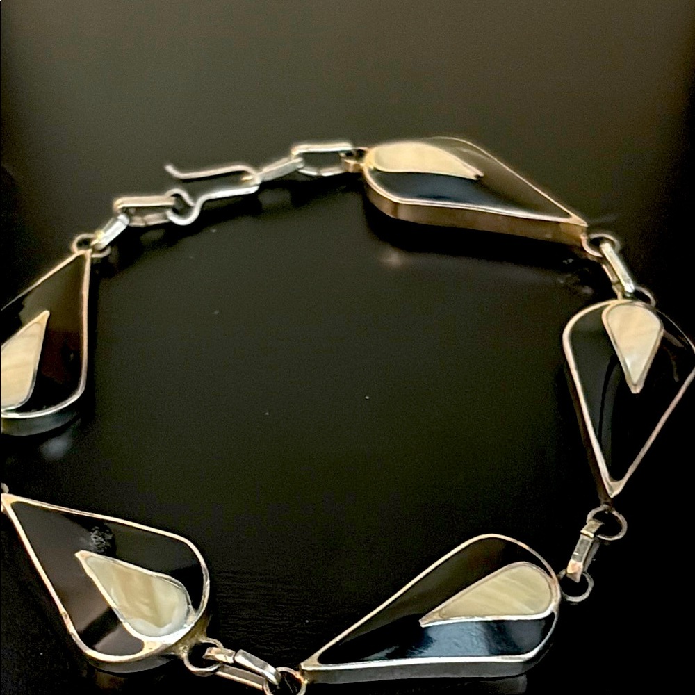 Vintage mother of pearl inlay bracelet